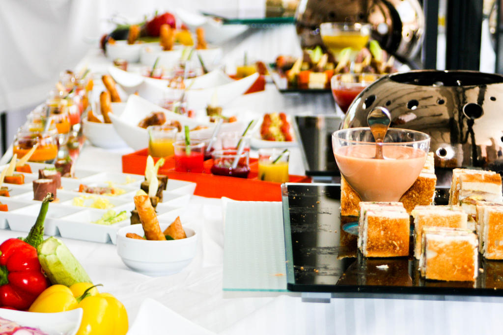 Cesar Resort & Spa Marrakesh Eksteriør billede A buffet